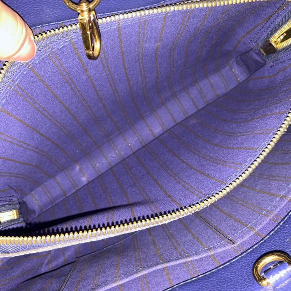 Sold Stunning Rare Louis Vuitton Montaigne MM Blue - Picture 12 of 14